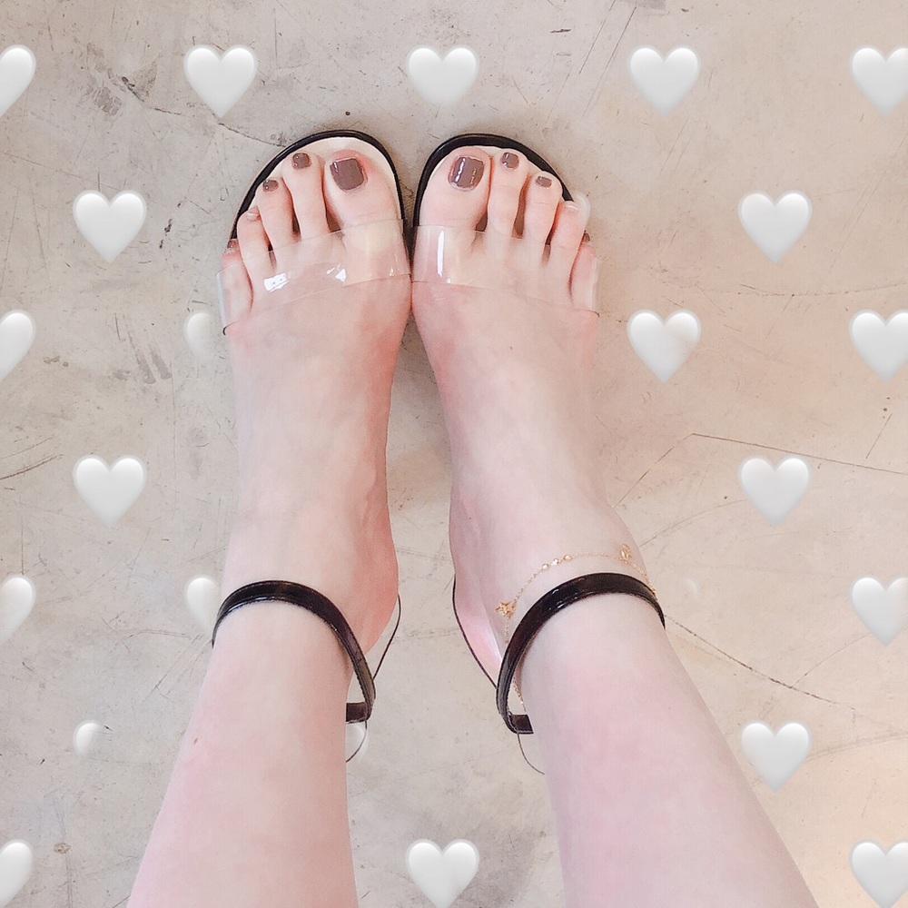 ♣️ SALE!!! Clear Strap Sandal Heels♥️ NWOT Size 8